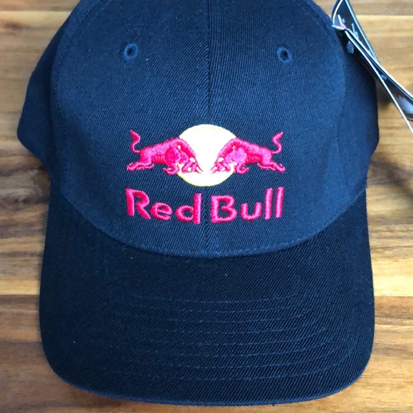 red bull flexfit